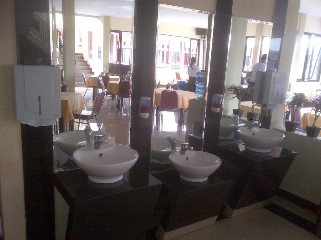 Gumilang Hotel Bogor Eksteriør bilde