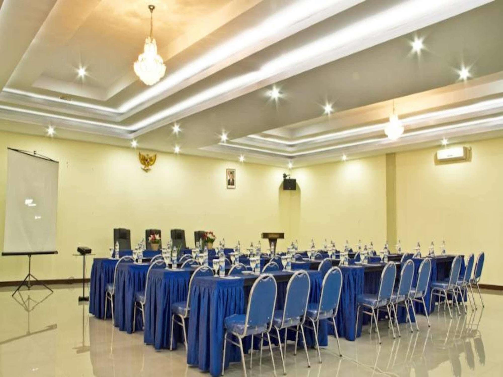 Gumilang Hotel Bogor Eksteriør bilde